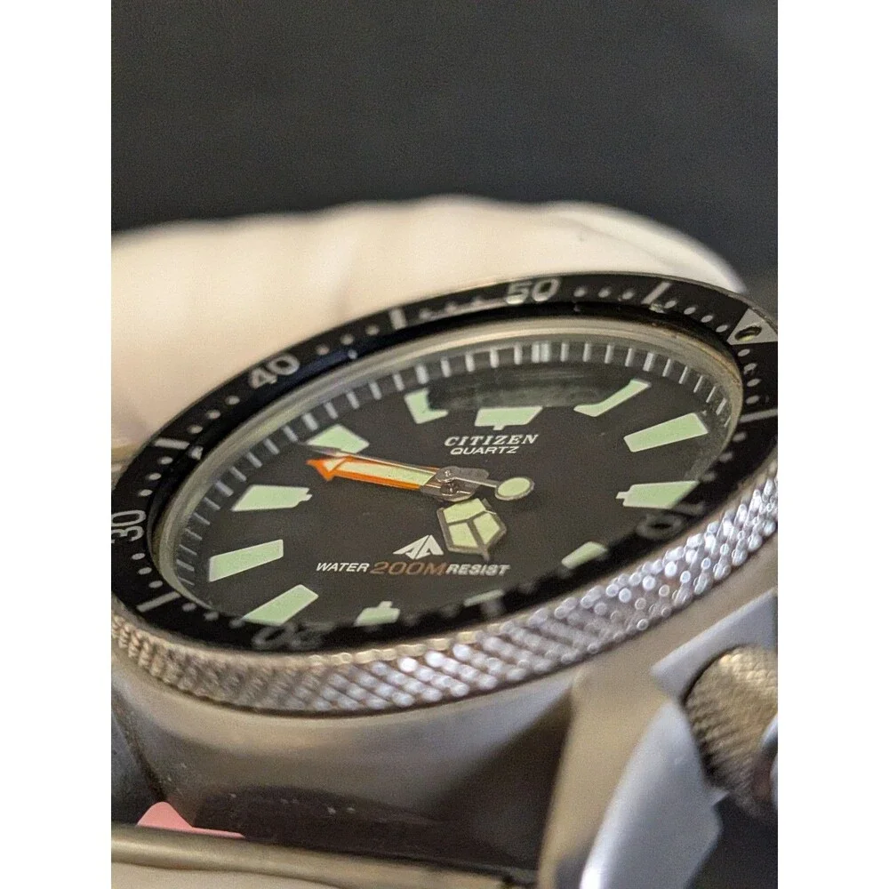 Citizen Promaster Aqualand Quartz 200m Diver Watch, SS Case, Black Rubber **Reed